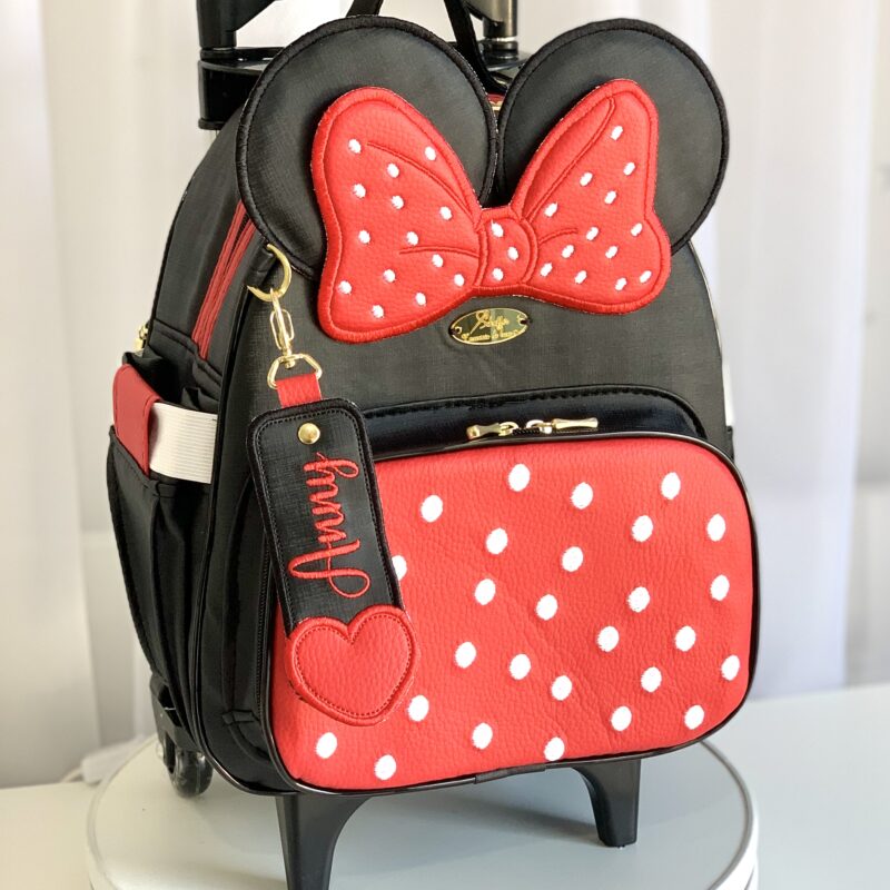Mochila temática tamanho médio com rodinhas